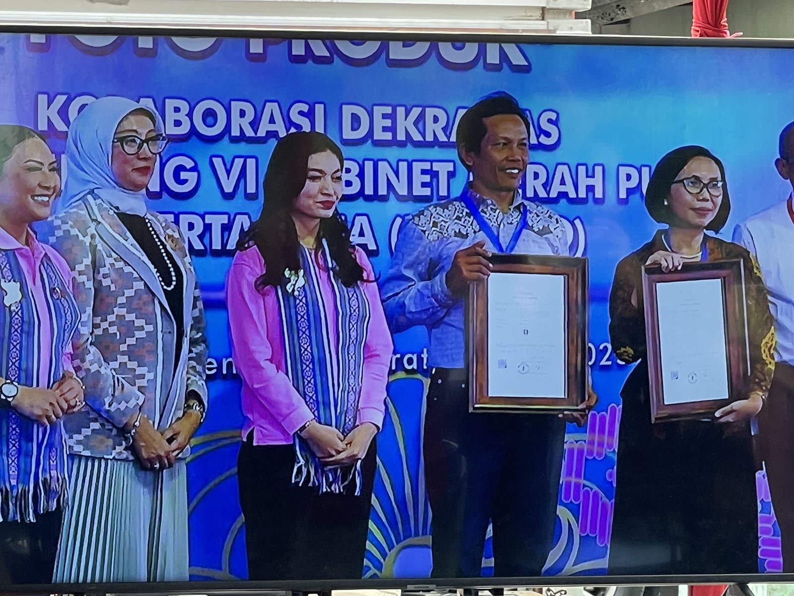 Dukung UMKM Perempuan di NTB, Pertamina Gelar Pelatihan Pencitraan Merek dan Foto Produk