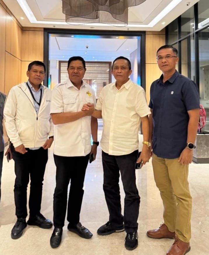 Bupati Lotim dan Loteng Bahas Penyelesaian Konflik Pelaku Wisata di Lokasi Surfing di Ekas