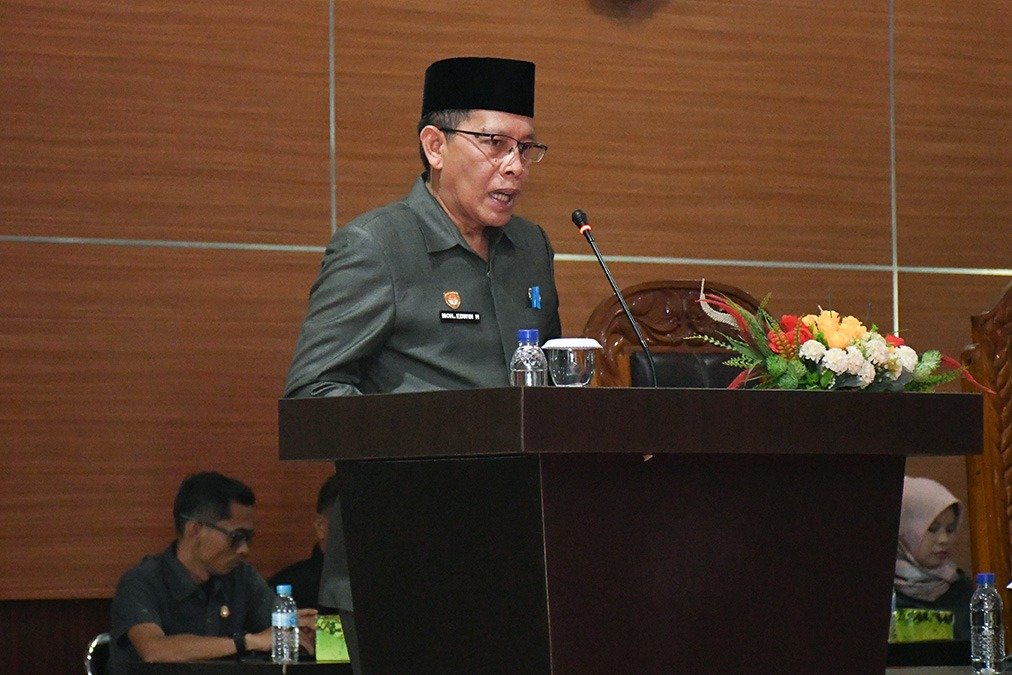 Wabup Tanggapi Pandangan Umum Fraksi DPRD Lombok Timur