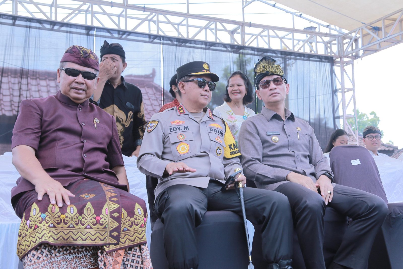 Kapolda NTB Hadir Saat Pelepasan Ogoh-ogoh di Mataram