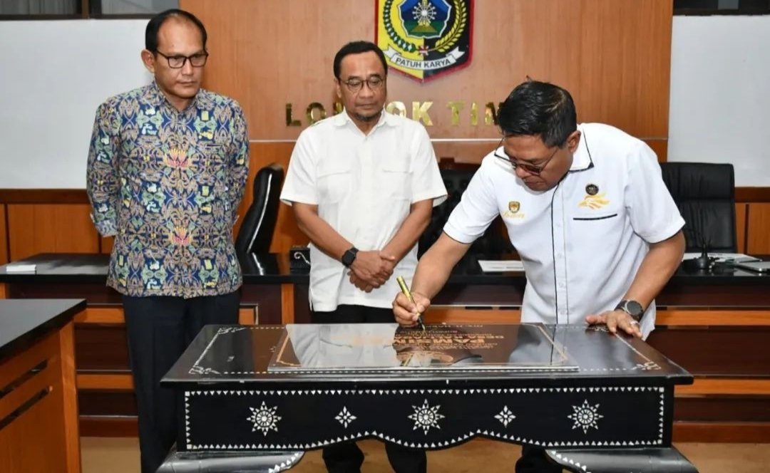 Momentum Ramadan  Serah Terimakan Fasilitas Air bersih